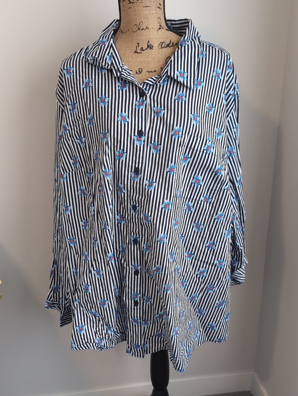 3X Striped Navy & White Women's Button-Up Shirt with Blue Floral Accent